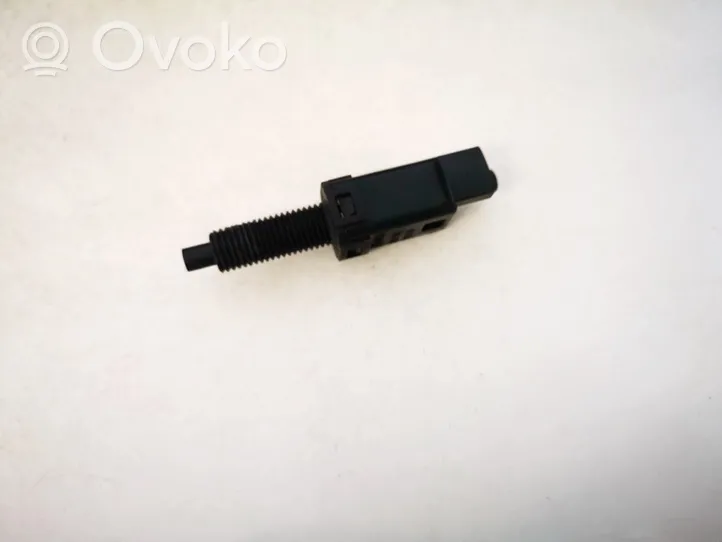 Audi A4 S4 B5 8D Brake pedal sensor switch 811907343b