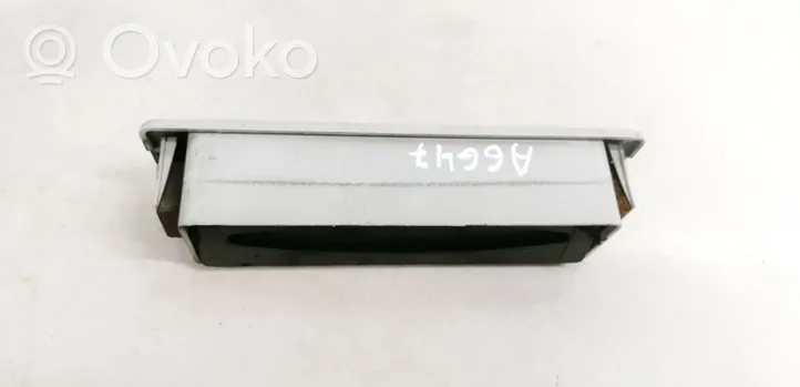 Ford Galaxy Kojelaudan keskiosan tuuletussuuttimen ritilä 7D0820969