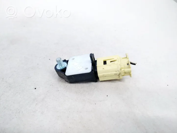 Toyota Aygo AB10 Czujnik uderzenia Airbag 8983102020