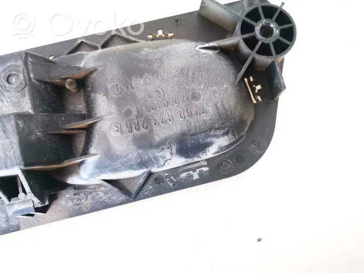 Renault Laguna I Maniglia interna per portiera anteriore 7700823286g