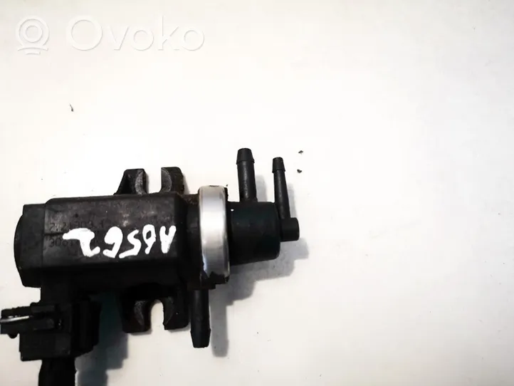 Volvo S40, V40 Turbo solenoid valve 30618057