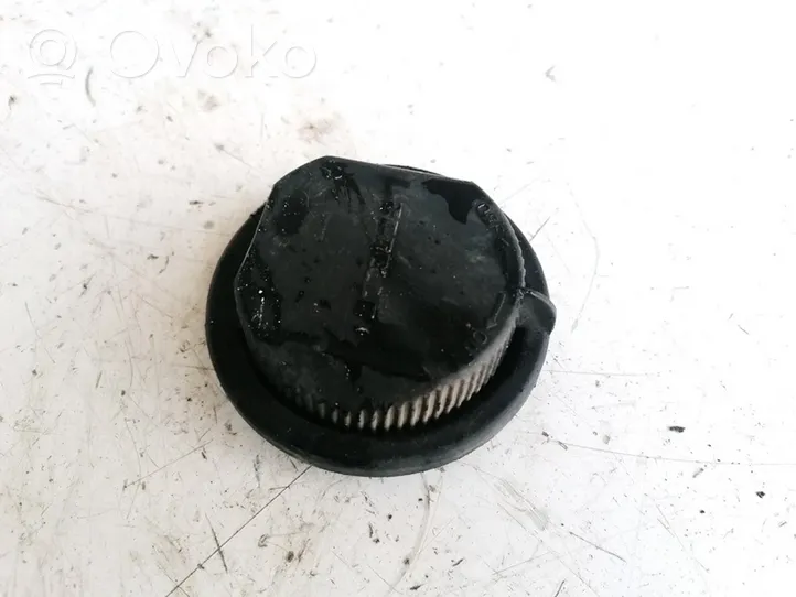 Alfa Romeo 156 Osłona żarówki lampy przedniej 38420749