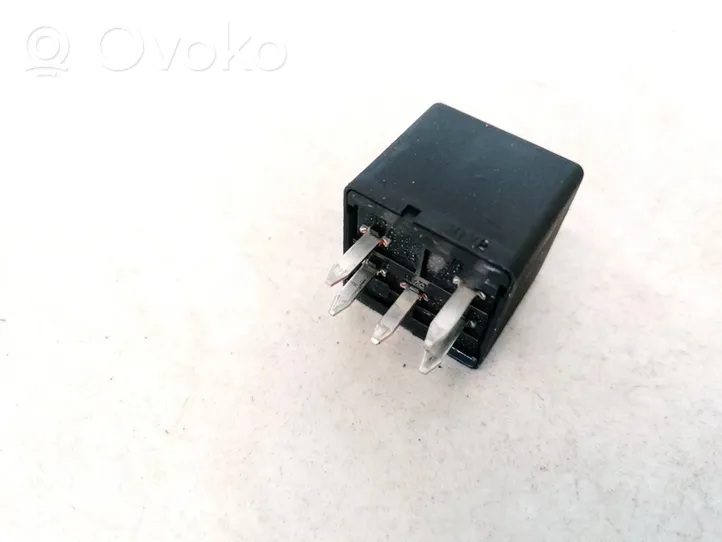 Hyundai Trajet Other relay 952303A300