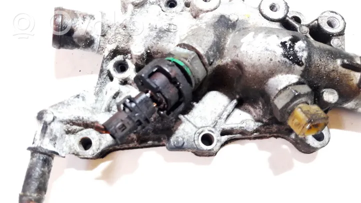 Renault Laguna I Tuyau de liquide de refroidissement moteur 7700356072