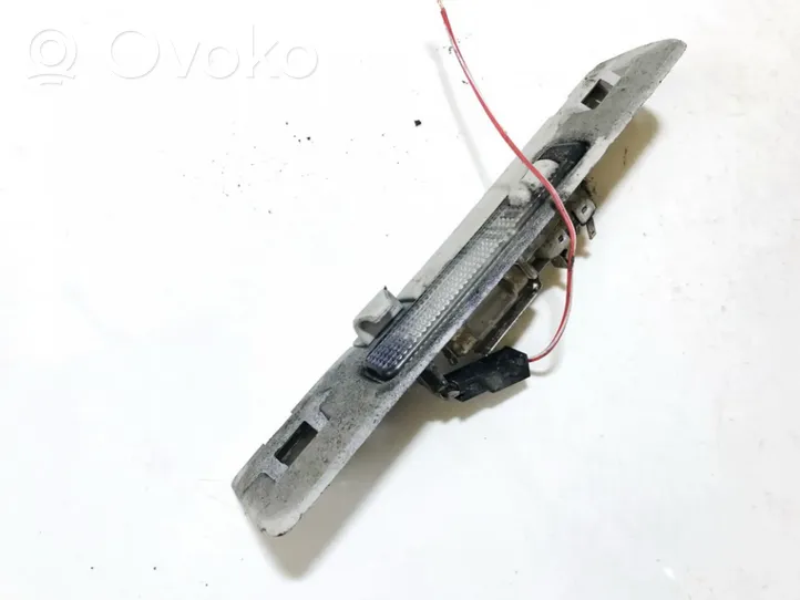 Opel Astra G Lampka podsufitki tylna 24432410