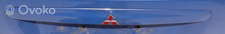 Mitsubishi Space Star Barra luminosa targa del portellone del bagagliaio 