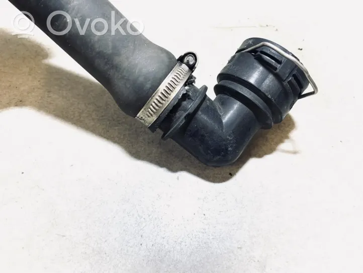 Skoda Fabia Mk1 (6Y) Tuyau de liquide de refroidissement moteur 1j0122291f