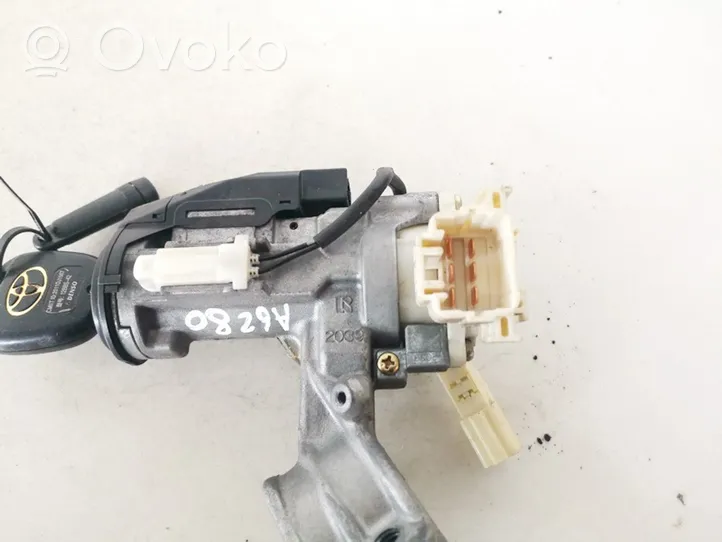 Toyota Corolla Verso E121 Blocchetto accensione 8978313010