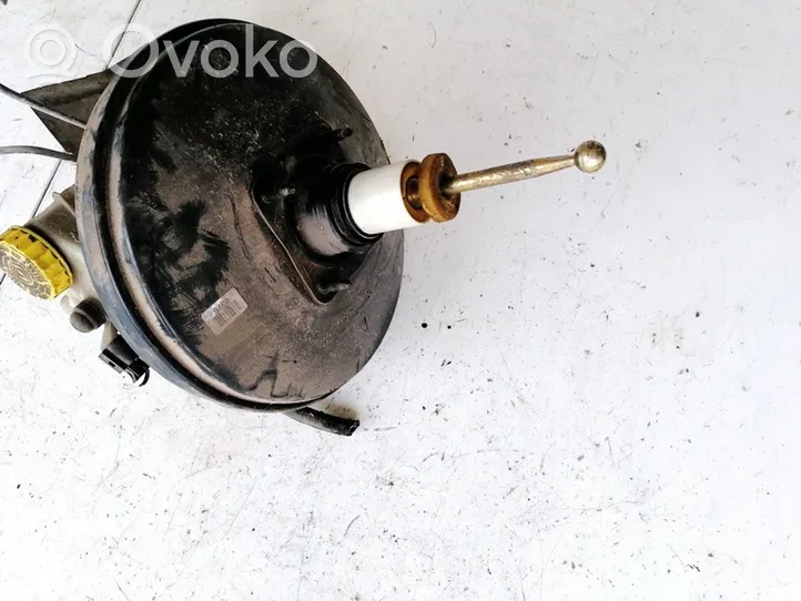 Volkswagen Golf III Brake booster 