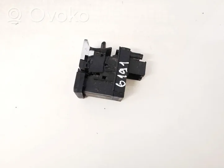 Volkswagen Golf VII Hand parking brake switch 5g0927225b