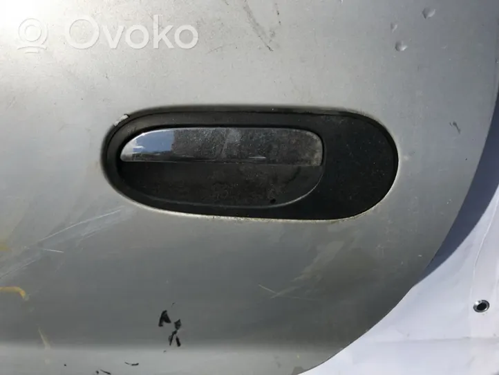 Nissan Almera Tino Etuoven ulkokahva 