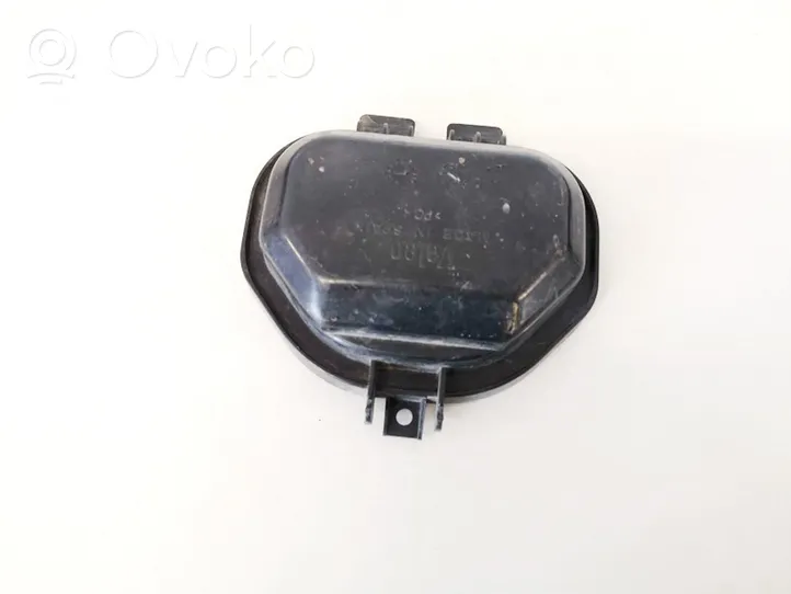 Audi A4 S4 B5 8D Osłona żarówki lampy przedniej 