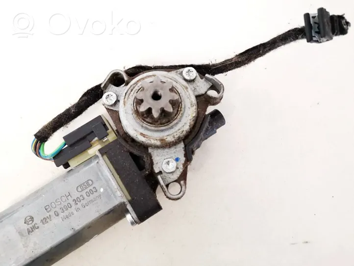 Mercedes-Benz E W211 Motorino di regolazione del sedile 0390203003