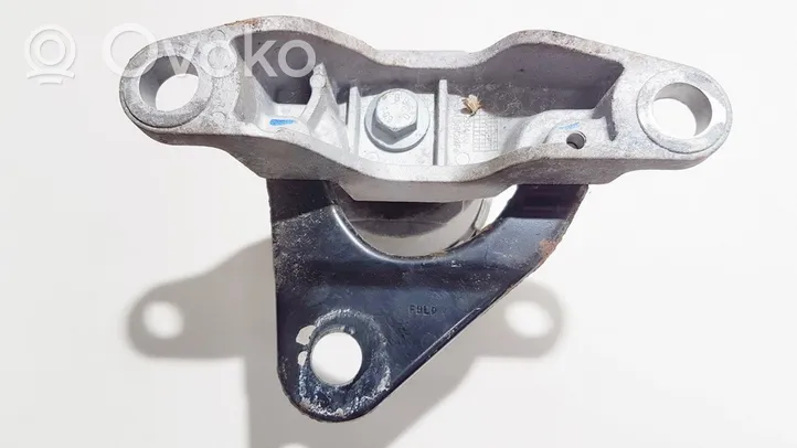 Volvo S60 Engine mount bracket 11045