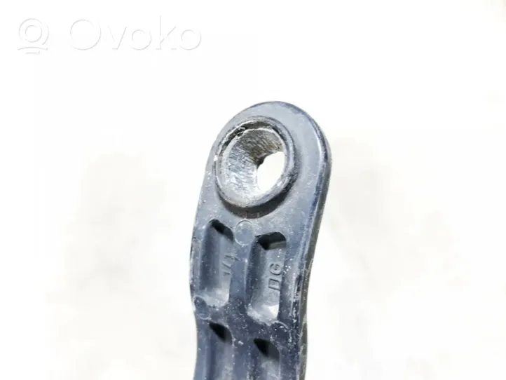 Opel Movano A Front wiper blade arm 7700315138