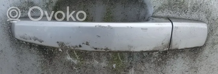 Opel Astra H Klamka zewnętrzna drzwi Pilka