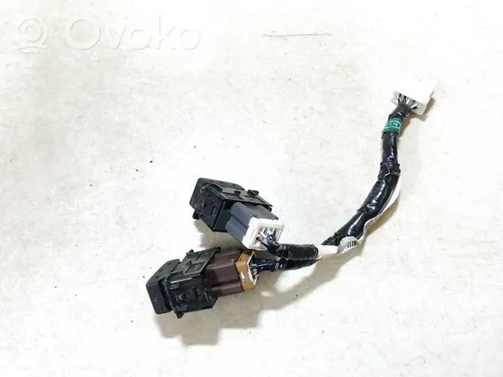 Nissan X-Trail T30 Seat heating switch 24016eq300