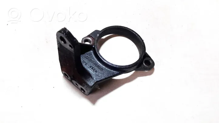 Toyota Avensis T250 Soporte de montaje del motor (Usadas) 4345705030