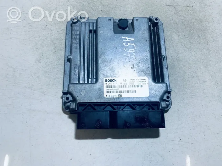 Mitsubishi Outlander Variklio valdymo blokas 1860a906