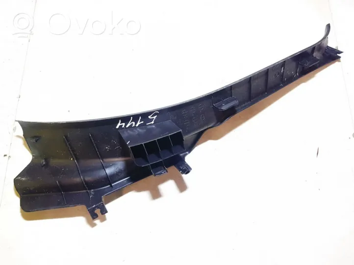 Subaru Outback Copertura del rivestimento del sottoporta posteriore 94061aj000