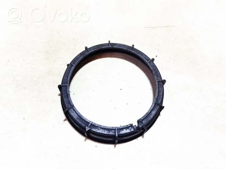 Renault Clio III Bague de verrouillage pour réservoir de carburant 