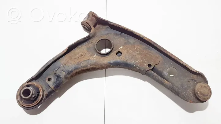 Toyota Yaris Braccio di controllo sospensione anteriore inferiore/braccio oscillante 486540d030