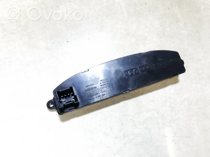 KIA Cerato Monitori/näyttö/pieni näyttö 945002f150