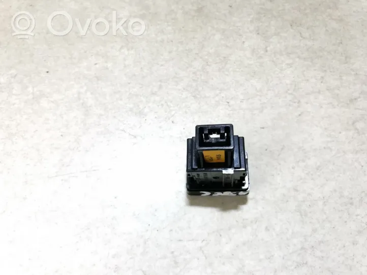 Toyota RAV 4 (XA30) Przycisk / Pokrętło regulacji świateł 134159