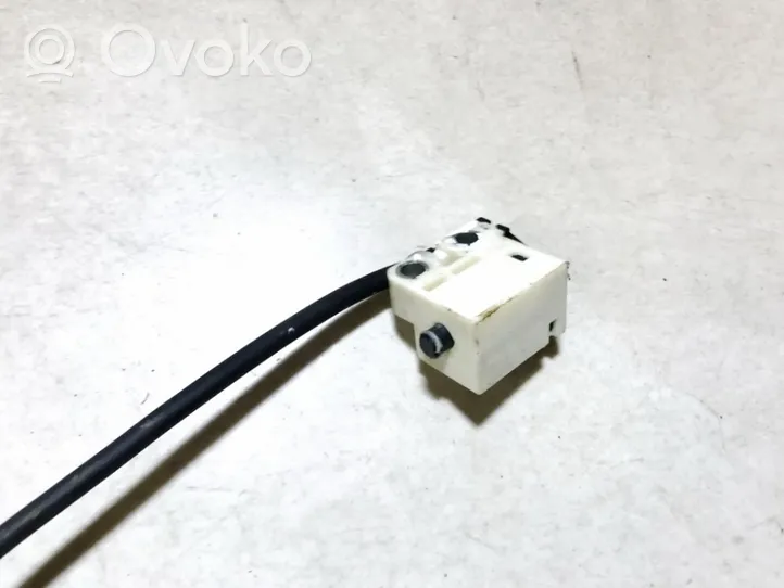 Toyota RAV 4 (XA30) Bonnet alarm switch sensor 