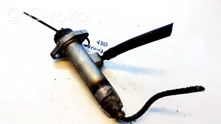 Audi 80 90 B3 Główny cylinder sprzęgła 893721401B