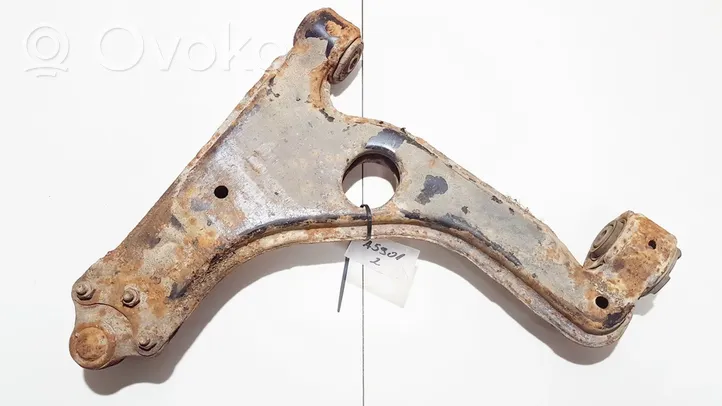 Opel Vectra B Front lower control arm/wishbone 90468638