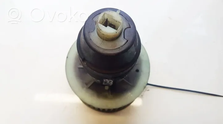 Audi 100 200 5000 C3 Soplador/ventilador calefacción 0130111112