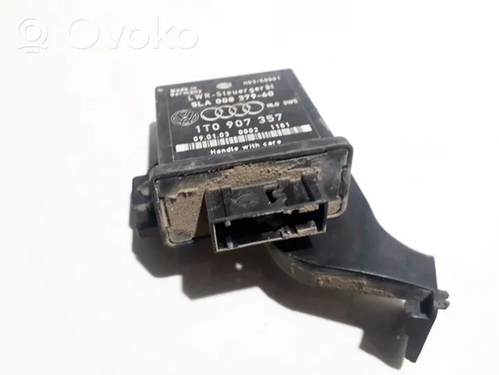 Volkswagen Touran I Light module LCM 1t0907357