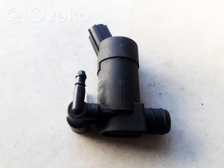 Volvo V50 Pompe de lave-glace de pare-brise 1S7117K624FE