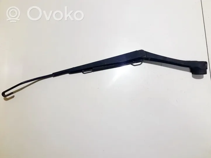 Hyundai i10 Front wiper blade arm 