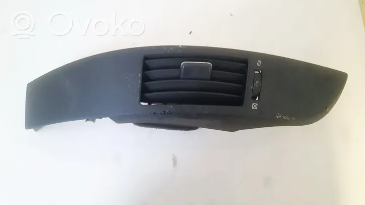 Toyota Corolla Verso AR10 Grille d'aération centrale 5568064020