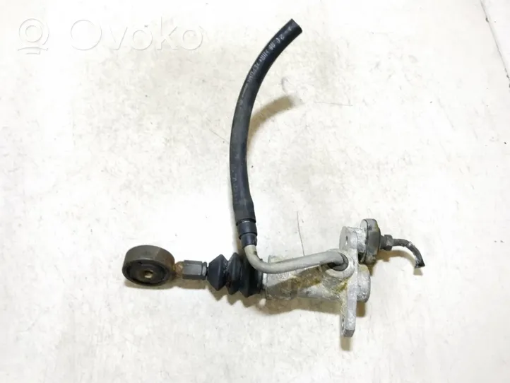 Audi A4 S4 B5 8D Pompa della frizione 8d1721401b