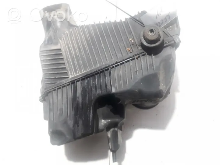 Renault Scenic II -  Grand scenic II Air filter box 8200166612