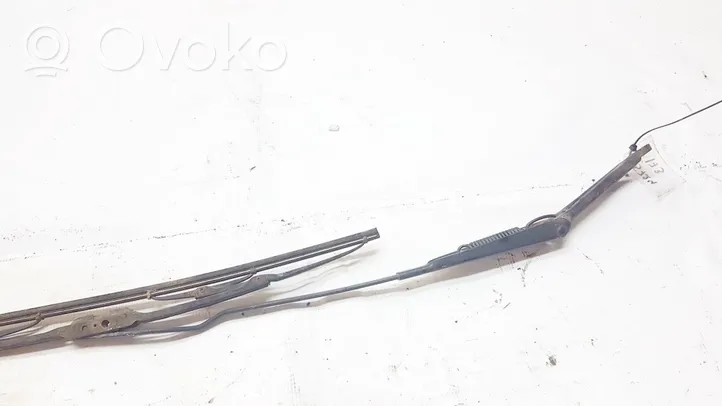 Opel Astra G Front wiper blade arm 90559553