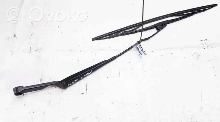 Volkswagen Vento Front wiper blade arm 1H1955409B