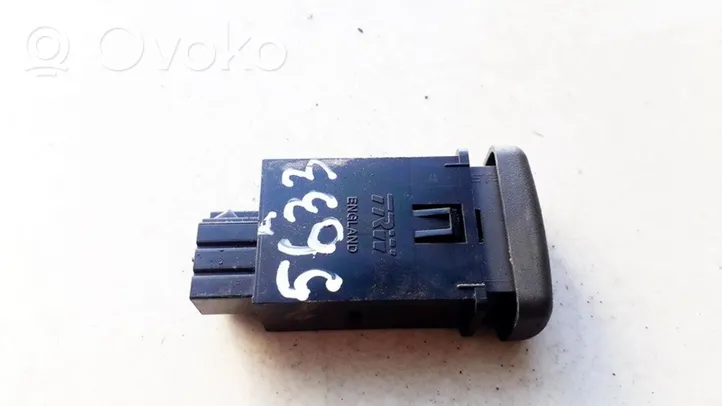 Volvo S40, V40 Central locking switch button 30864279