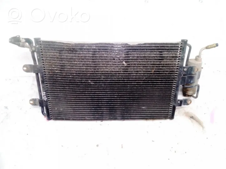 Volkswagen Golf IV Radiateur condenseur de climatisation 