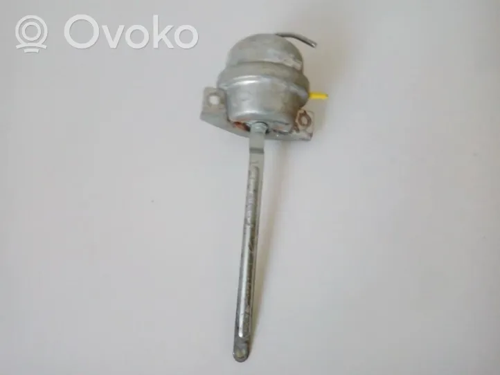 Ford Explorer Valve vacuum 