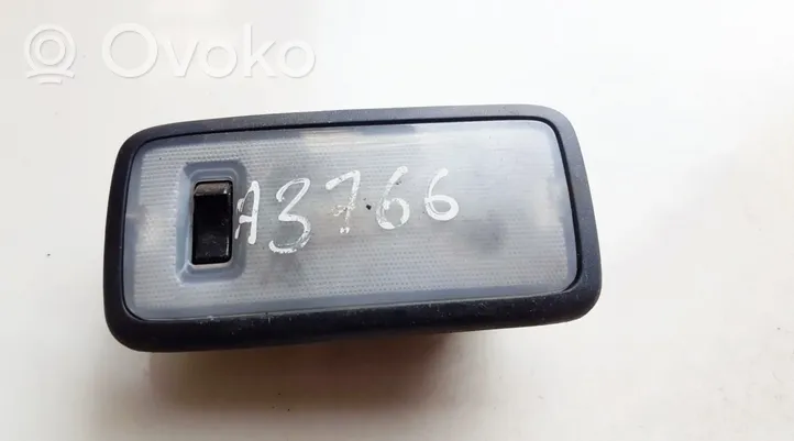 Toyota Corolla E120 E130 Lampka podsufitki tylna 8125005010