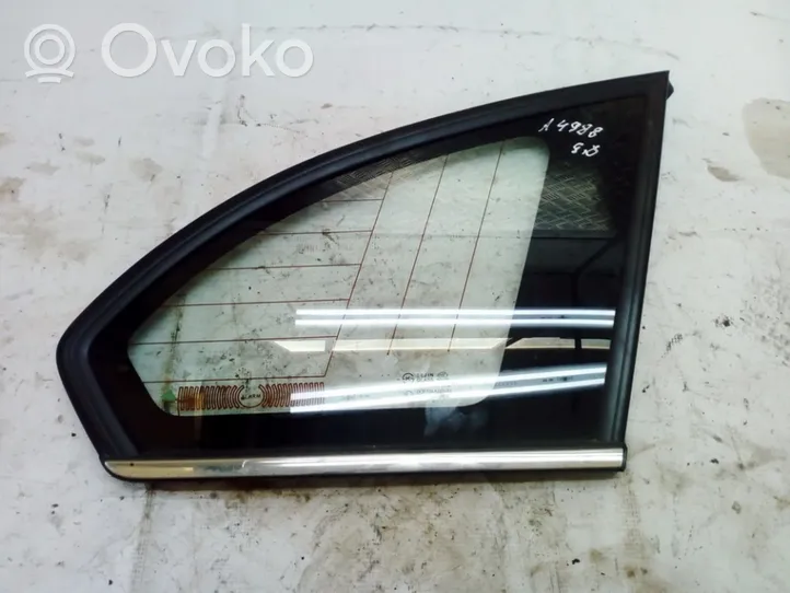 Chevrolet Captiva Rear side window/glass 