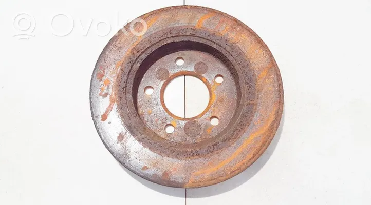 Buick LaCrosse I Rear brake disc neventiliuojamas