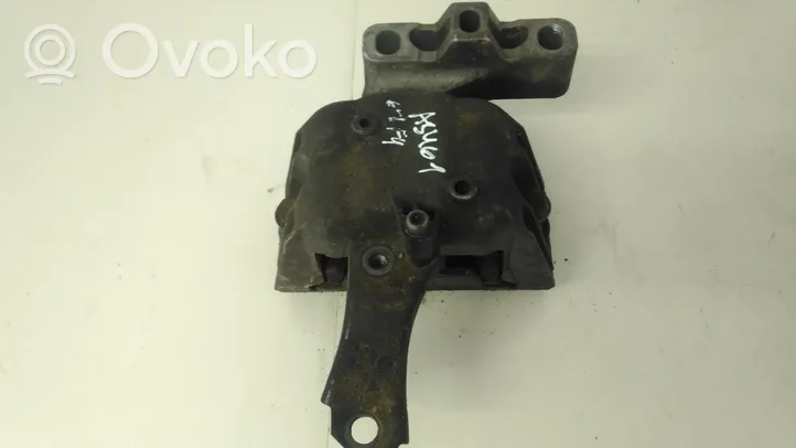 Volkswagen Golf IV Supporto di montaggio del motore 1j0199262