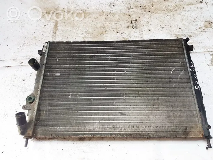 Renault Megane I Radiateur de refroidissement 174290