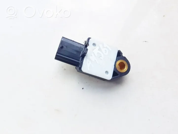 Toyota Auris 150 Czujnik uderzenia Airbag 89831-02060