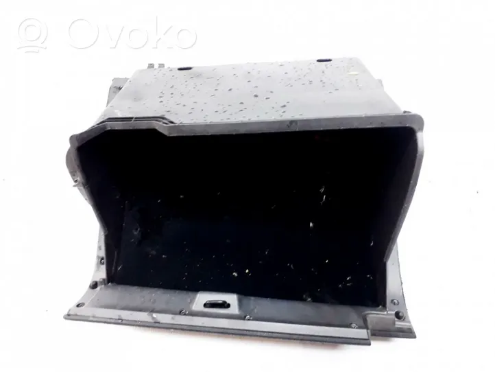 Toyota Prius (XW20) Glove box 